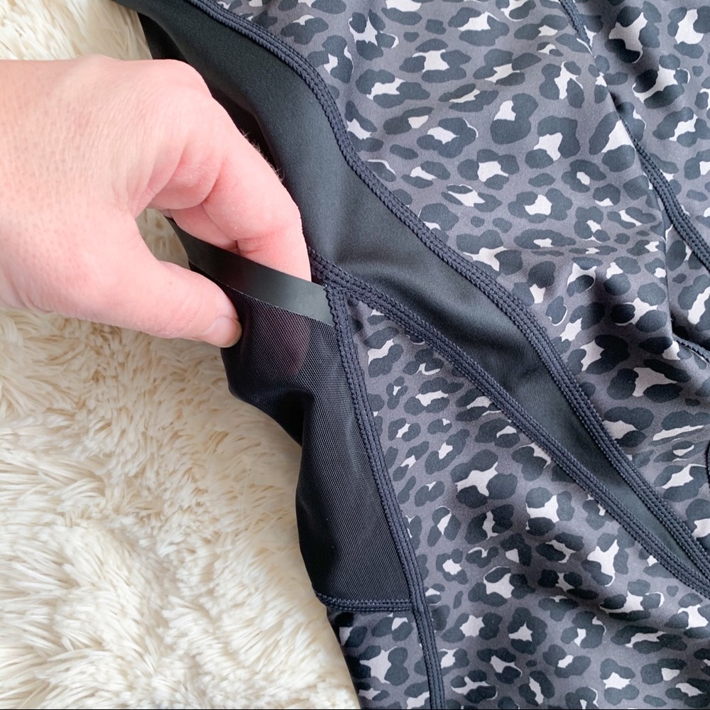Fabletics Legging - Picture 3 of 5